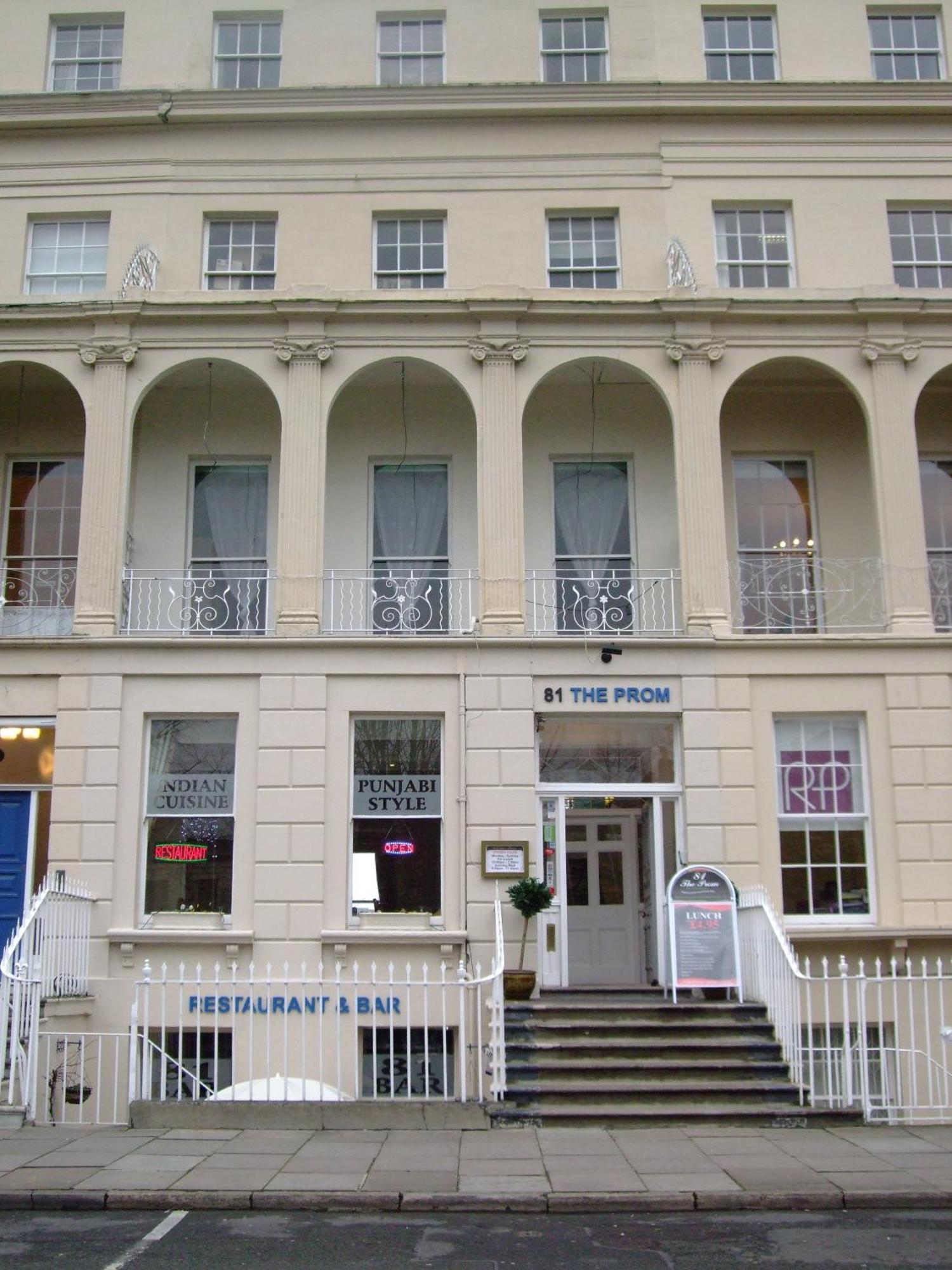 Rooms On The Prom Cheltenham Exterior foto