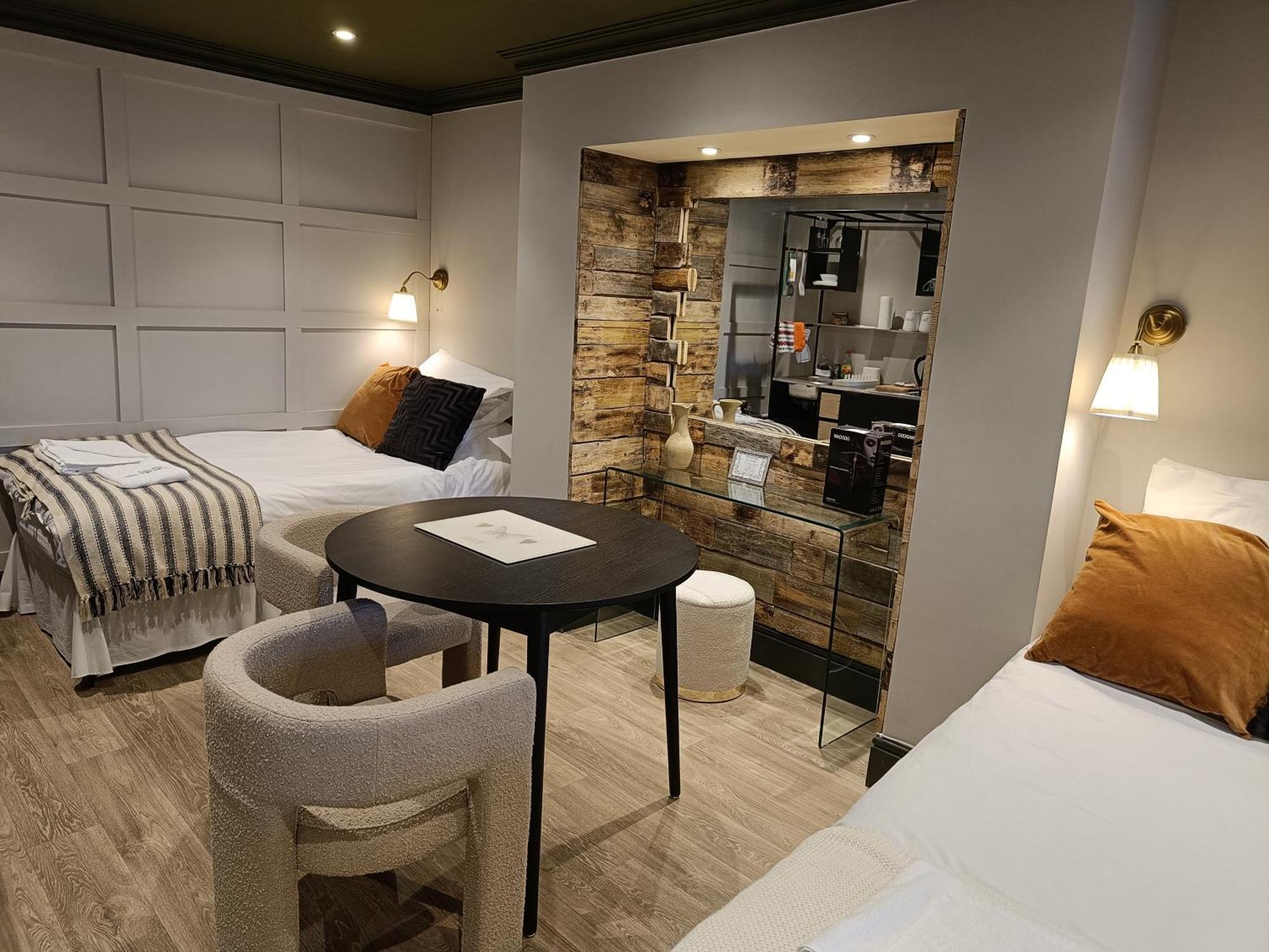 Rooms On The Prom Cheltenham Exterior foto